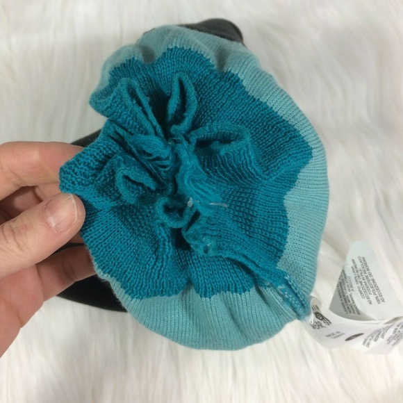 Mountain Hardwear 100% Wool Hat Cap Blue Tassel - Picture 6 of 8